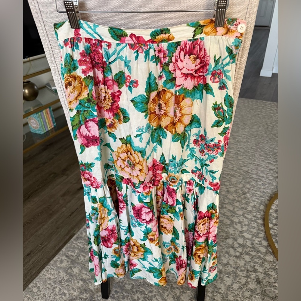 Rare Vintage Carole Little Floral Skirt & Cropped Top Set | Small (4–6) - Picture 8 of 9